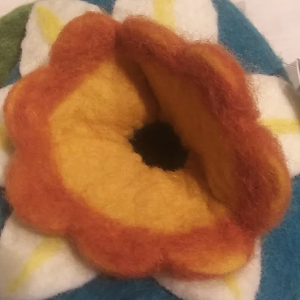 Wool Hanging Birdhouse